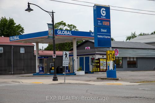 308 St George St N, Dresden, ON, N0P1M0 | Card Image