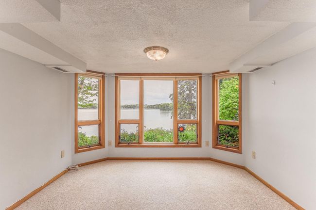 Lower Level Sun Room with and Great View | Image 21