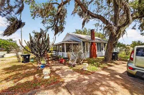 560 N Palm Ave, Frostproof, FL, 33843-1613 | Card Image