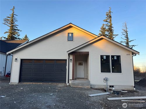 1005 Night Hawk Way, Everson, WA, 98247-7701 | Card Image