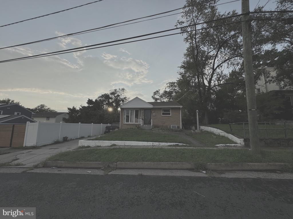 Clark Ave, Pennsauken, NJ 08110