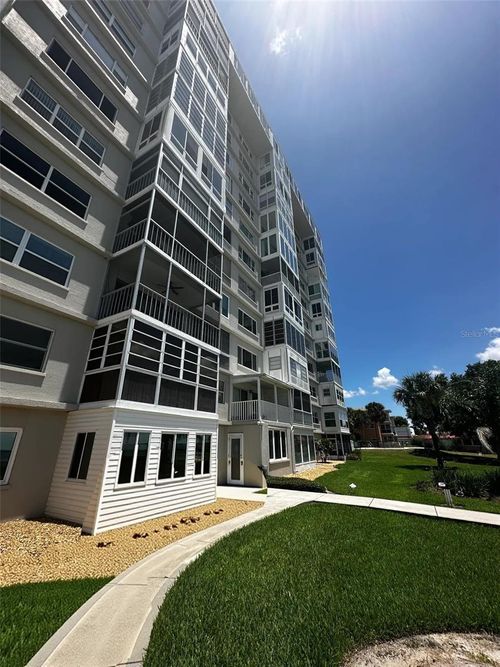 410-2131 Lakeview Dr, Sebring, FL, 33870-3197 | Card Image