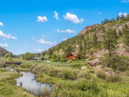 2401 Lakemoor, Florissant, CO, 80816 | Card Image