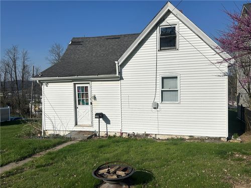 709 Oakland Ave, Charleroi, PA, 15022-1849 | Card Image