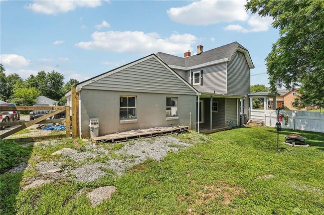 213 N Broadway St, House other with 3 bedrooms, 2 bathrooms and null parking in Blanchester OH | Image 13