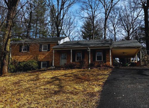 212 Chesterfield Rd, Lynchburg, VA, 24502-2731 | Card Image