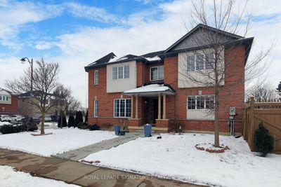 28 Hollowgrove Blvd, House other with 4 bedrooms, 5 bathrooms and 4 parking in Brampton ON | Image 1