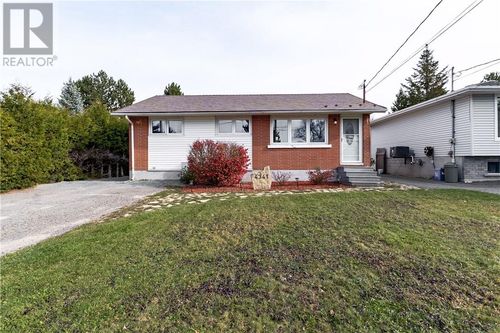 4341 Noel St, Val Therese, ON, P3P1S8 | Card Image