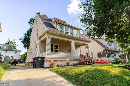 422 Reed Ave, Akron, OH, 44301-2341 | Card Image