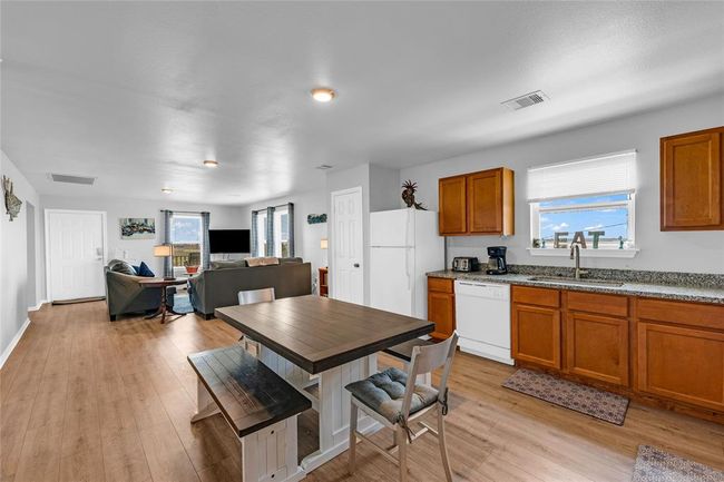 1271 Faggards Slip, House other with 3 bedrooms, 2 bathrooms and 2 parking in Gilchrist TX | Image 9