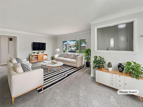 23880 Moritz St, Oak Park, MI, 48237-2108 | Card Image