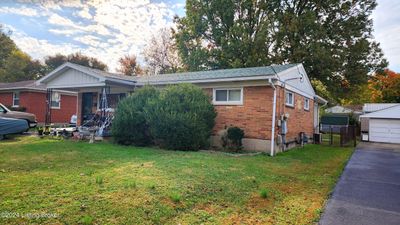 2518 Veronica Dr, House other with 3 bedrooms, 1 bathrooms and null parking in Louisville KY | Image 2