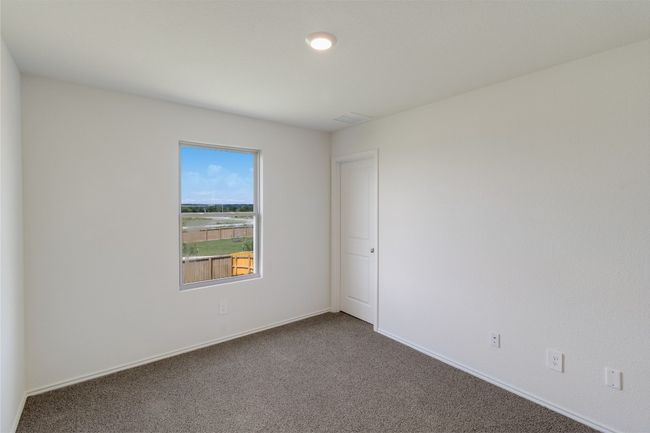 175 Safflower Dr, House other with 3 bedrooms, 3 bathrooms and null parking in Uhland TX | Image 18