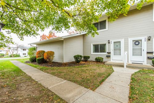 906 Eastbrooke Ln, Rochester, NY, 14618-5202 | Card Image