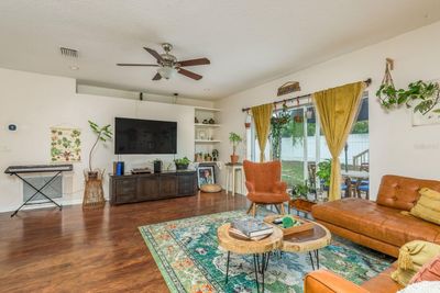 1805 Sea Oats Street, House other with 3 bedrooms, 2 bathrooms and null parking in TARPON SPRINGS FL | Image 3