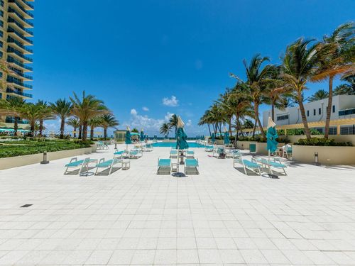 1620-2501 S Ocean Dr, Hollywood, FL, 33019-2633 | Card Image