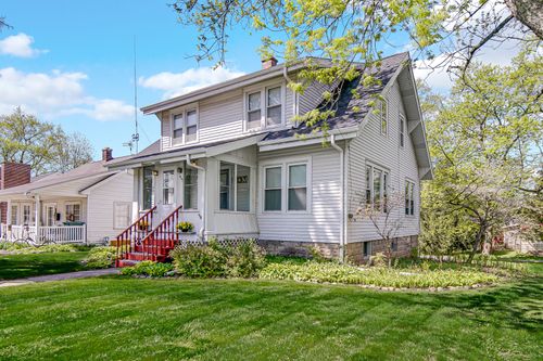 415 Elmhurst Ave, Valparaiso, IN, 46385-4516 | Card Image