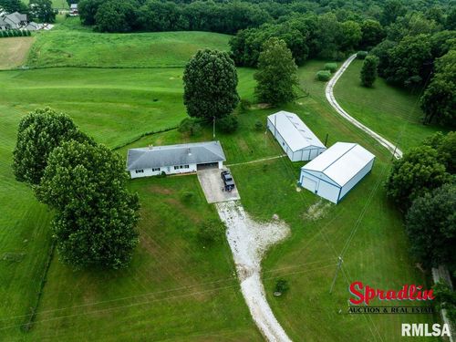 12184 Clark Ln, Arenzville, IL, 62611-3430 | Card Image