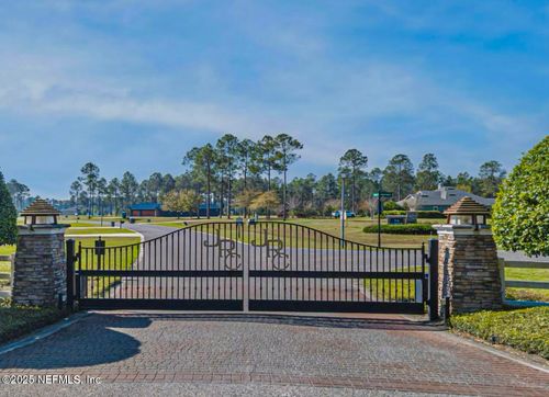 10936 Paddington Way, Jacksonville, FL, 32219-7623 | Card Image