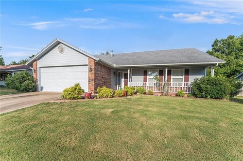 1884 Albany Street, Fayetteville, AR, 72704 | Card Image