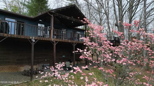 234 Ashley Ln, Murphy, NC, 28906-3284 | Card Image