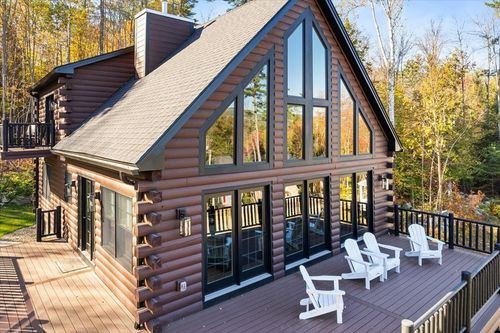 135 Lakeside Drive, Haverhill, NH, 03785 | Card Image