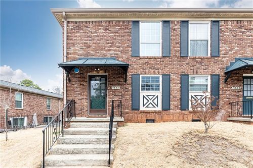 4-5672 Kingsport Dr, Atlanta, GA, 30342-4631 | Card Image