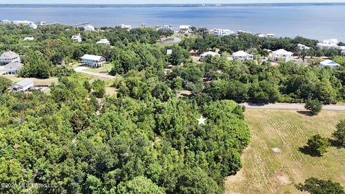 134 Julia Street, Bay Saint Louis, MS, 39520 | Card Image