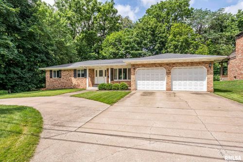 3416 38th St, Rock Island, IL, 61201-6555 | Card Image