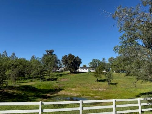 21350 Albatross Way, Redding, CA, 96003-8756 | Card Image
