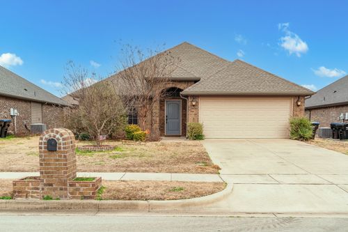 11603 Joyce Ln, Greenville, TX, 75402-3453 | Card Image