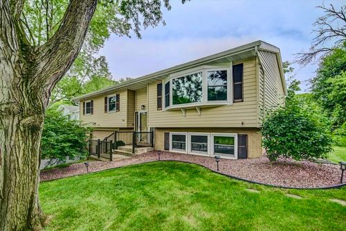 5514 Meadowood Drive, Fitchburg, WI, 53711 | Card Image