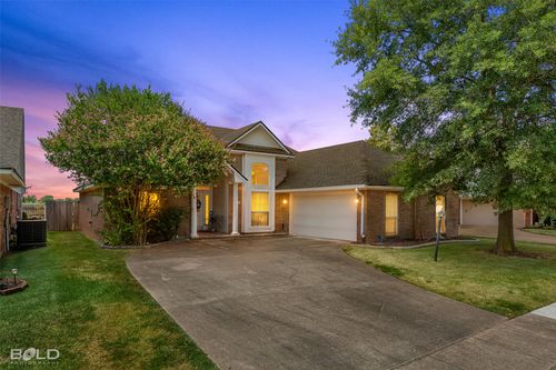 2309 W Belle Haven Dr, Bossier City, LA, 71111-8114 | Card Image