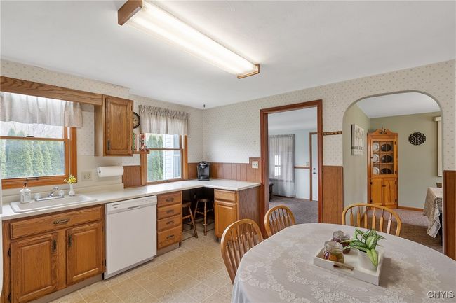 Kitchen | Image 10