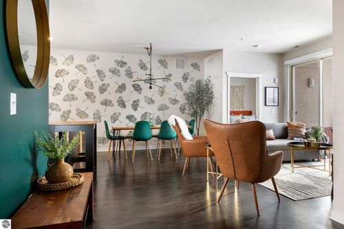 218-630 S Garfield Avenue, Traverse City, MI, 49686 | Card Image