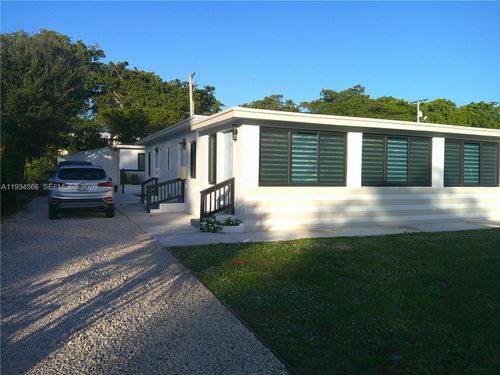 apt-1-12400 Ne 11th Ct, North Miami, FL, 33161-5845 | Card Image