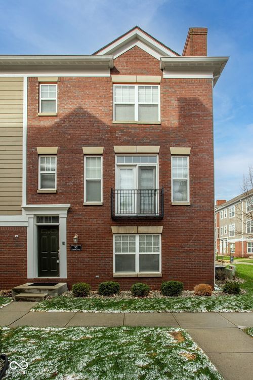 51 Steele Ln, Carmel, IN, 46032-5511 | Card Image