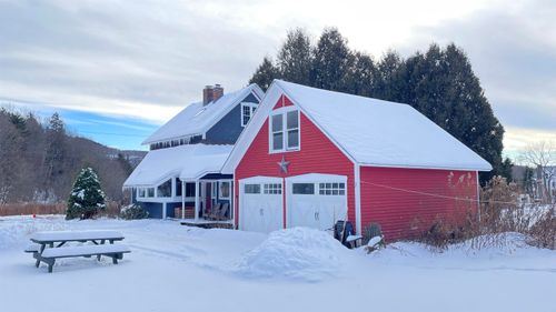 281 Old County Ln, Readsboro, VT, 05350-9666 | Card Image