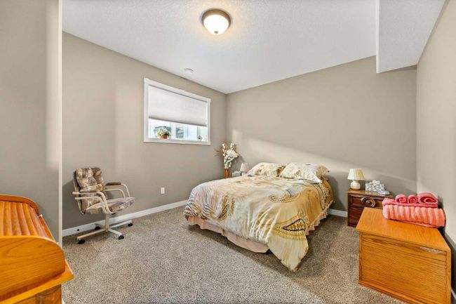 2 Ulry Close, Home with 5 bedrooms, 3 bathrooms and 6 parking in Olds AB | Image 20