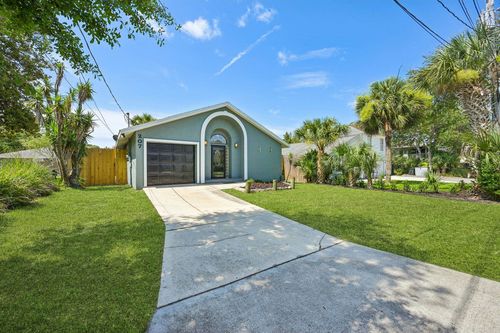 207 B St, St Augustine, FL, 32080-6813 | Card Image