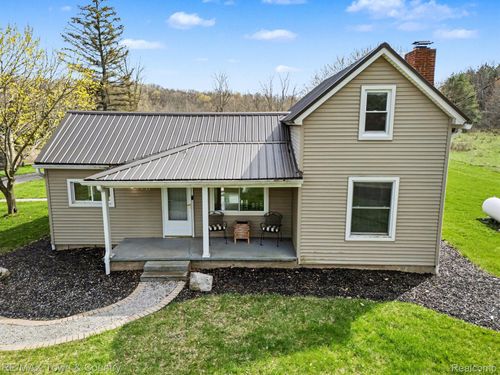 3733 Davenport Rd, Metamora, MI, 48455-9749 | Card Image