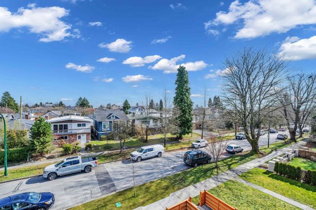 5751 Sophia Street, Home with 3 bedrooms, 4 bathrooms and 1 parking in Vancouver BC | Image 38