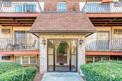 unit-1-4 Williamsburg Ct, Shrewsbury, MA, 01545-3420 | Card Image