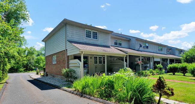 141 - 141 Spring St, Condo with 2 bedrooms, 2 bathrooms and 2 parking in Wethersfield CT | Image 34