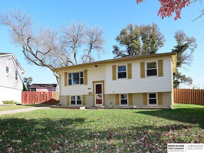 2711 S 116 Avenue Circle, House other with 4 bedrooms, 1 bathrooms and 2 parking in Omaha NE | Image 2