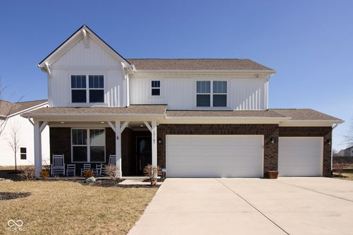 13167 N Departure Blvd E, Camby, IN, 46113-8332 | Card Image