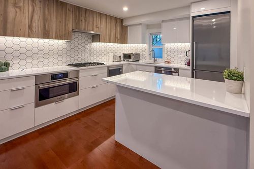 1-3536 Point Grey Rd, Vancouver, BC, V6R1A8 | Card Image