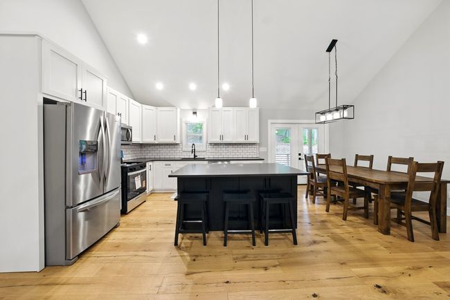 34 Tilly Ln, Home with 3 bedrooms, 2 bathrooms and 2 parking in Ellijay GA | Image 4