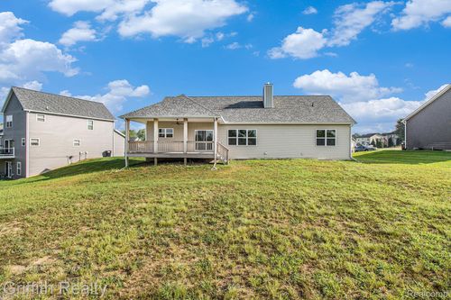 2763 Clivedon Rd, Howell, MI, 48843-5901 | Card Image