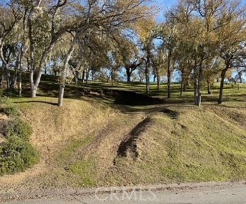 2472 Captains Walk, Bradley, CA, 93426-9639 | Card Image